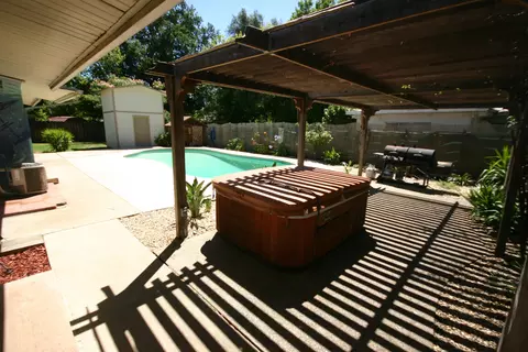 2233 London Ave, Redding, CA 96001 photo 7