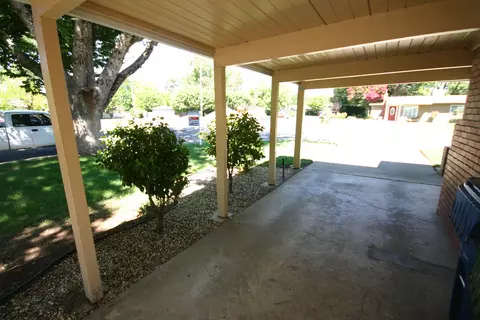 2233 London Ave, Redding, CA 96001 photo 10