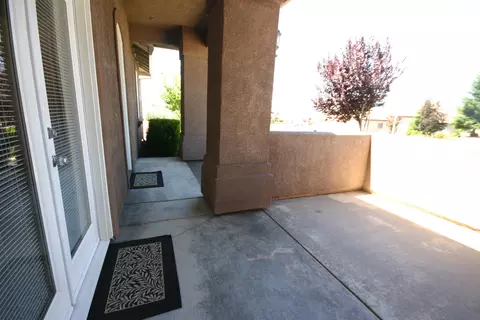 911 Coggins St, Redding, CA 96003 photo 22