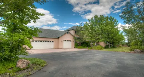 9595 Winegar Rd, Redding, CA 96003 photo 4
