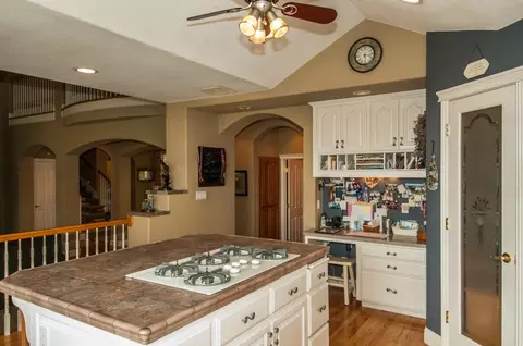 9595 Winegar Rd, Redding, CA 96003 photo 13