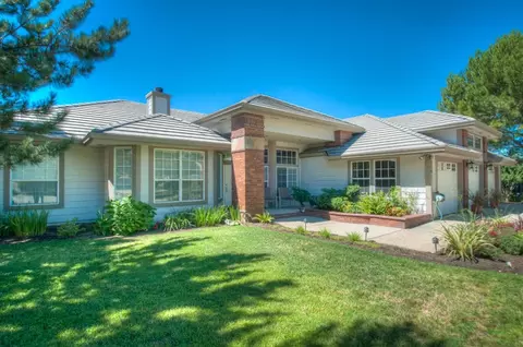 3492 Showboat Ct, Redding, CA 96003 photo 1