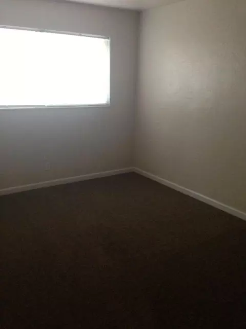 2464 2466 Ramona, Redding, CA 96002 photo 5
