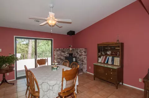1129 Guinevere Ct, Redding, CA 96003 photo 15