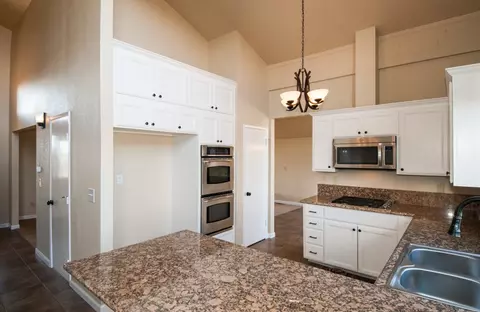 16169 Plateau Cir, Redding, CA 96001 photo 12