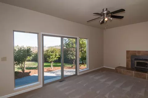16169 Plateau Cir, Redding, CA 96001 photo 25