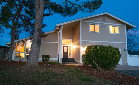 16169 Plateau Cir, Redding, CA 96001 photo 1