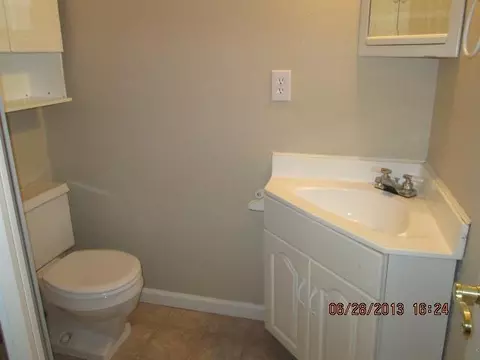 3880 Pluto St, Redding, CA 96002 photo 6