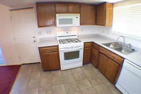 180 Danbury Dr, Redding, CA 96003 photo 8