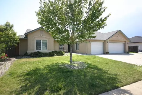 2681 Rhinestone Way, Redding, CA 96001 photo 1