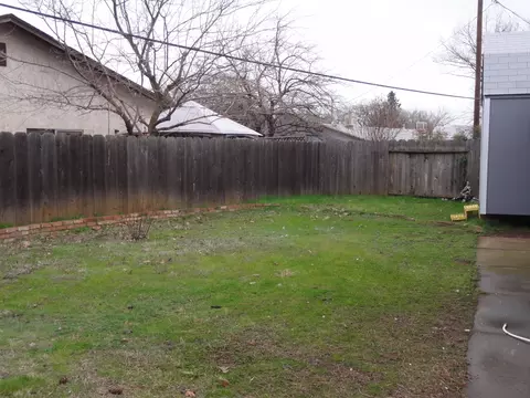 3801 Meteor St, Redding, CA 96002 photo 17