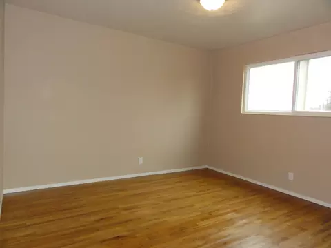 3801 Meteor St, Redding, CA 96002 photo 5