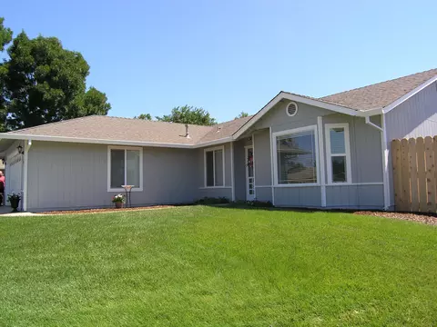 1491 Purple Way, Redding, CA 96003 photo 4