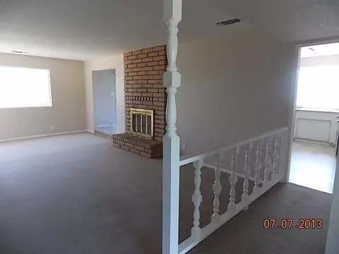 2440 Starlight Blvd, Redding, CA 96001 photo 3