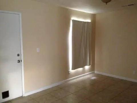 1556 Lacey Ln, Redding, CA 96003 photo 8