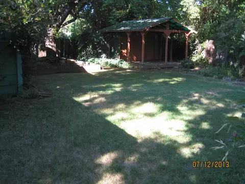 804 Loma, Redding, CA 96001 photo 32