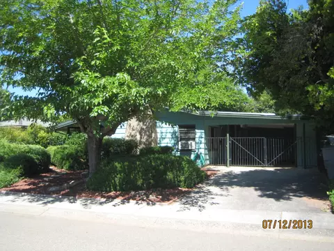 804 Loma, Redding, CA 96001 photo 1