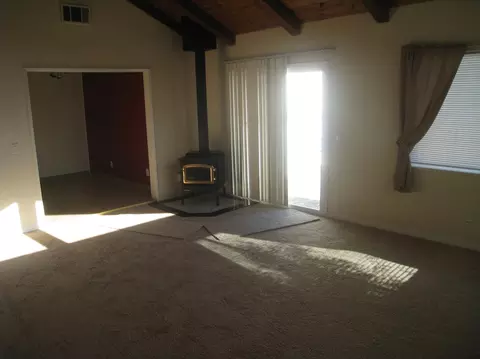 1595 Oakdale Ln, Redding, CA 96002 photo 6