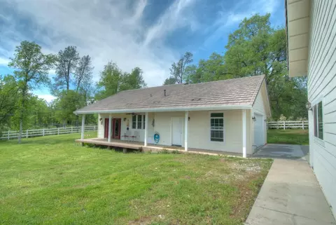 13398 Mitchellinda Dr, Redding, CA 96003 photo 6