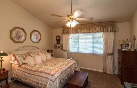 594 Martinique, Redding, CA 96003 photo 13