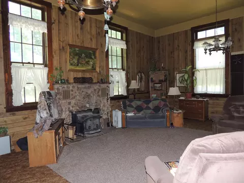 18690 Doty Rd, Hat Creek, CA 96040 photo 8