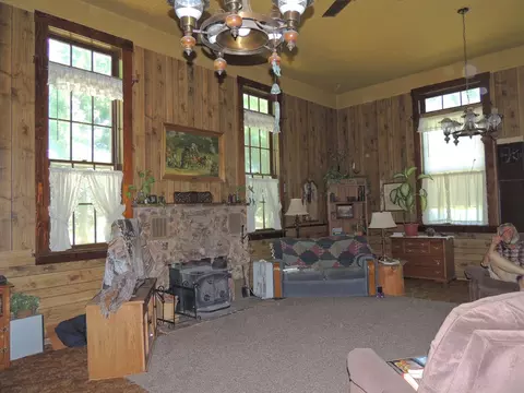 18690 Doty Rd, Hat Creek, CA 96040 photo 2