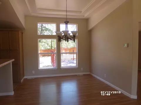 6465 Saddle Trl, Anderson, CA 96007 photo 4