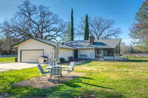 9241 Omega Ln, Redding, CA 96002 photo 31