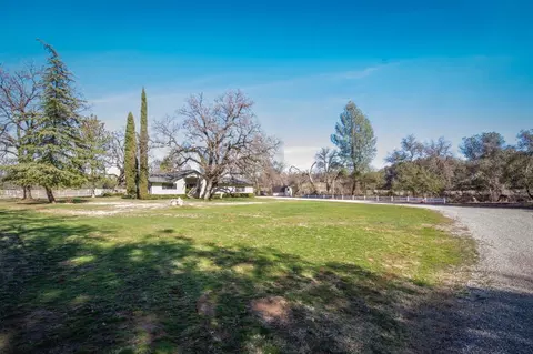9241 Omega Ln, Redding, CA 96002 photo 28