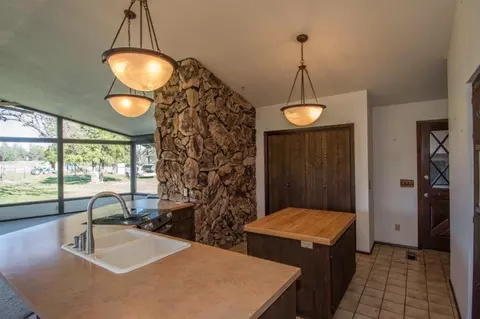 9241 Omega Ln, Redding, CA 96002 photo 39