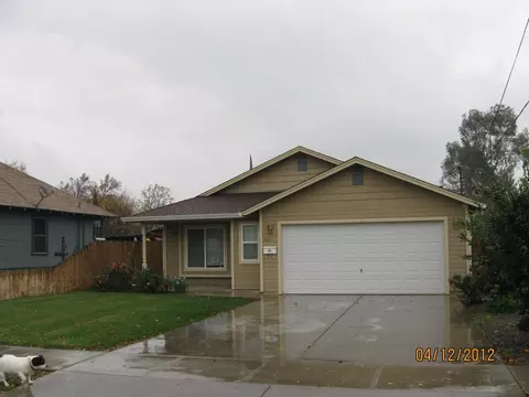 1119 West St, Corning, CA 96021 photo 1