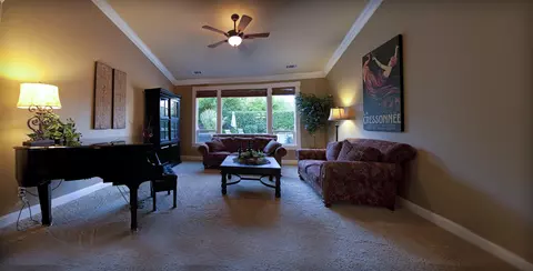 2652 Eel Dr, Redding, CA 96002 photo 5