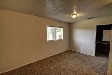 816 Springer Dr, Redding, CA 96003 photo 8