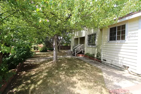 1810 Gold Hls, Redding, CA 96003 photo 22