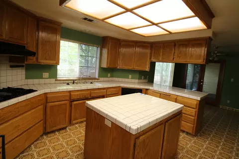 1810 Gold Hls, Redding, CA 96003 photo 8