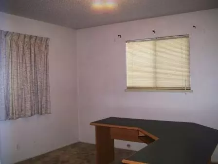 2077 Merle Dr, Redding, CA 96001 photo 16