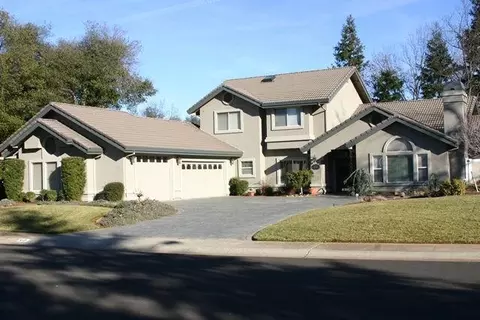 4131 Tiffany Ln, Redding, CA 96002 photo 1