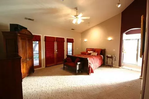 4131 Tiffany Ln, Redding, CA 96002 photo 3