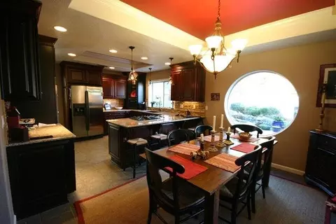 4131 Tiffany Ln, Redding, CA 96002 photo 2