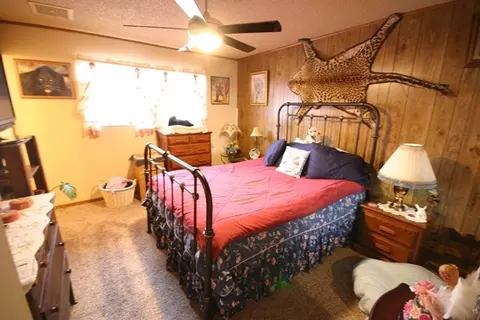4555 Enchanted Way, Redding, CA 96001 photo 8