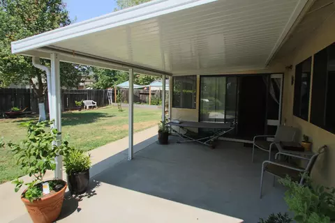 546 Armando, Redding, CA 96003 photo 21