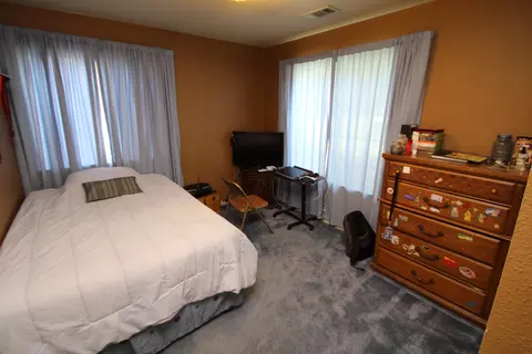 546 Armando, Redding, CA 96003 photo 3