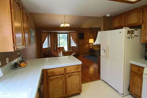 546 Armando, Redding, CA 96003 photo 18