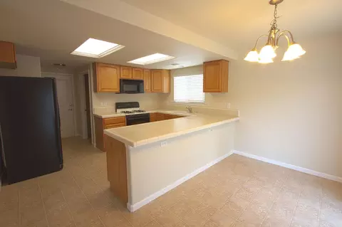 1084 Monterra Ln, Redding, CA 96002 photo 12