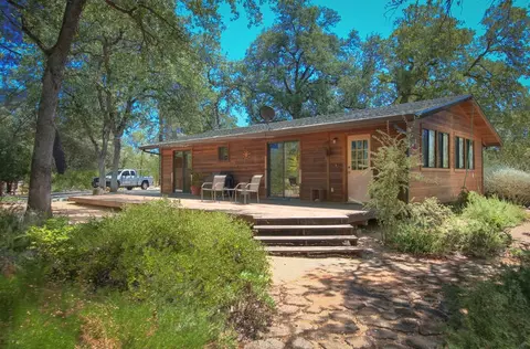 16388 Trail Dr, Redding, CA 96001 photo 7