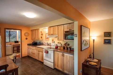 16388 Trail Dr, Redding, CA 96001 photo 16