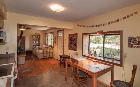 16388 Trail Dr, Redding, CA 96001 photo 17