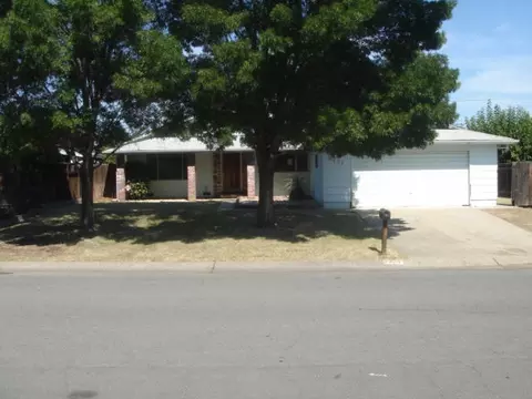 6727 Southgate Dr, Redding, CA 96001 photo 5