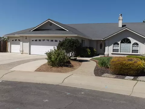 3175 Stonecrest Pl, Redding, CA 96001 photo 1