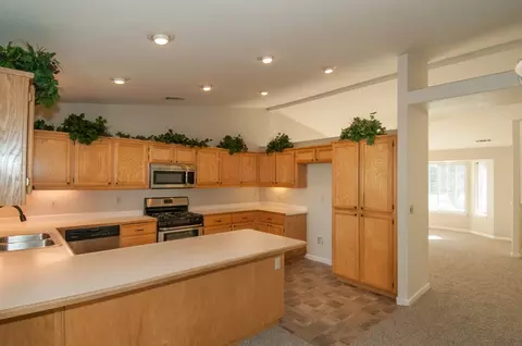 3395 Forest Homes Dr, Redding, CA 96002 photo 8